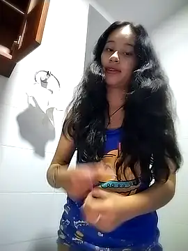 l0lita emi online show from 27, 4, 2026