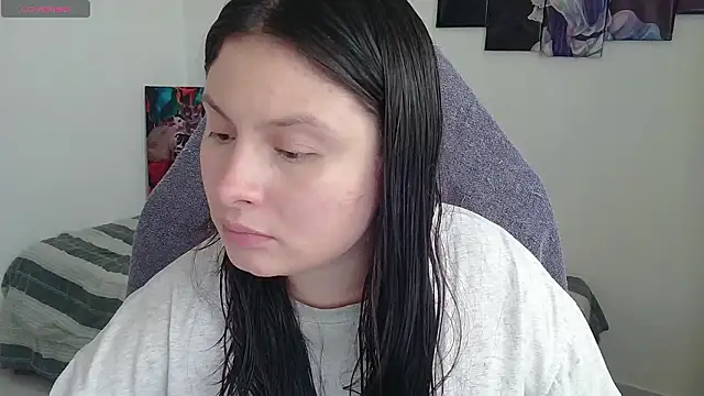 Snapshot of yessica_gomez01 chatting on 16, 2, 2026 yessica gomez01 online show from 16, 2, 2026