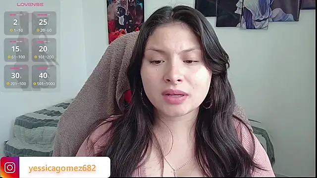 Snapshot of yessica_gomez01 chatting on 4, 3, 2026 yessica gomez01 online show from 4, 3, 2026