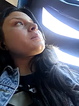 yessica gomez01 online show from 26, 4, 2026