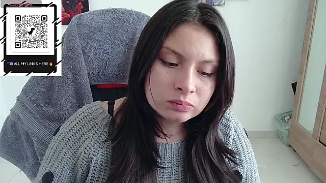Snapshot of yessica_gomez01 chatting on 9, 6, 2026 yessica gomez01 online show from 9, 6, 2026