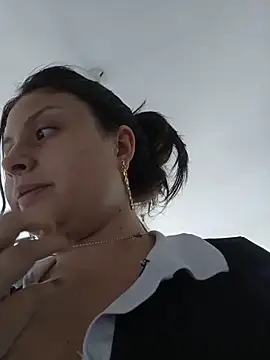 Snapshot of yessica_gomez01 chatting on 10, 6, 2026 yessica gomez01 online show from 10, 6, 2026