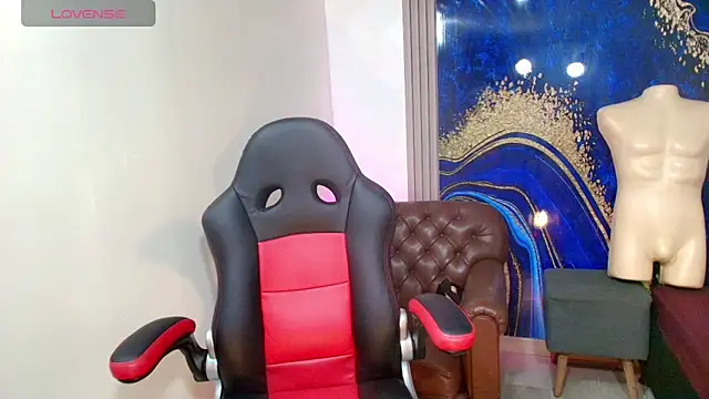 Valeska Williams online show from 12, 3, 2026