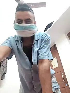 Snapshot of ashleellaunda7582 chatting on 11, 1, 2026 ashleellaunda7582 online show from 11, 1, 2026