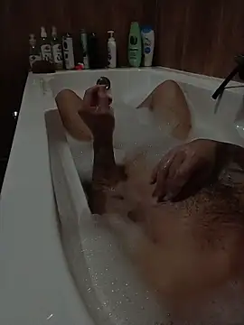 Snapshot of Masztisfiu2 chatting on 11, 3, 2026 Masztisfiu2 online show from 11, 3, 2026