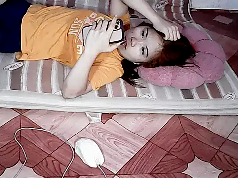 xxhotamizinggirl online show from 9, 6, 2026