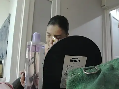 MaddyAllure online show from 24, 4, 2026