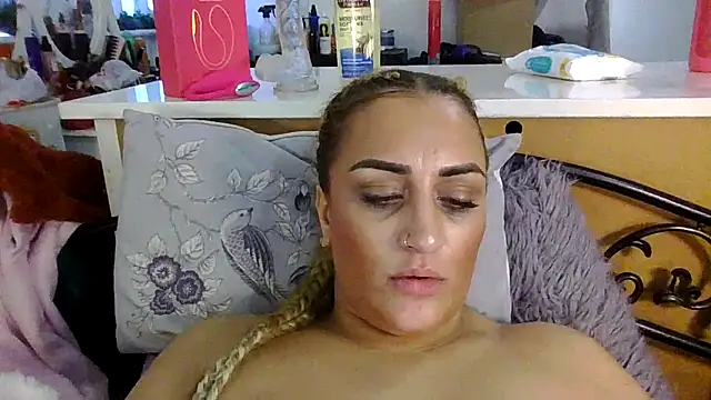 KiraBestxo online show from 17, 1, 2026