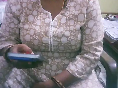 mohini bhabhi online show from 9, 4, 2026