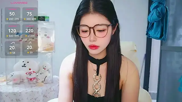 Snapshot of -XiaoYu-777 chatting on 5, 3, 2026 -XiaoYu-777 online show from 5, 3, 2026