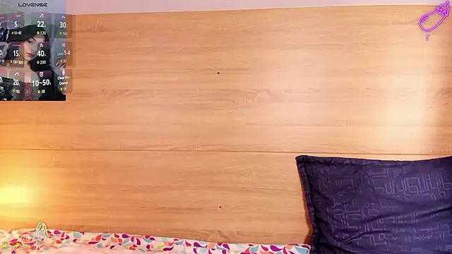 lilith petit  online show from 4, 2, 2026