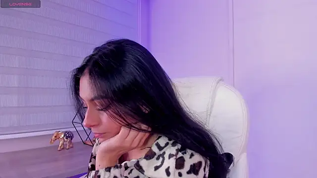 lilith petit  online show from 21, 4, 2026