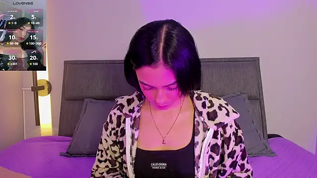 lilith petit  online show from 4, 6, 2026