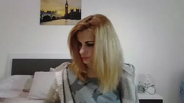 Clara1986 online show from 6, 4, 2026