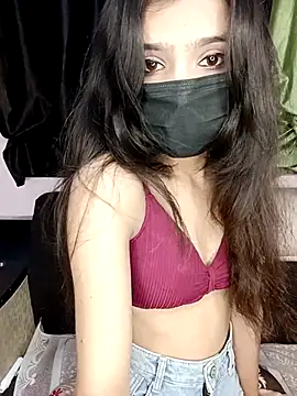 hotyjiyaaaa online show from 7, 3, 2026