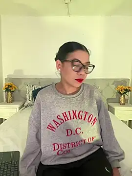 Little Lexyy online show from 10, 6, 2026