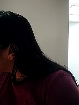 soffi joness23 online show from 28, 4, 2026