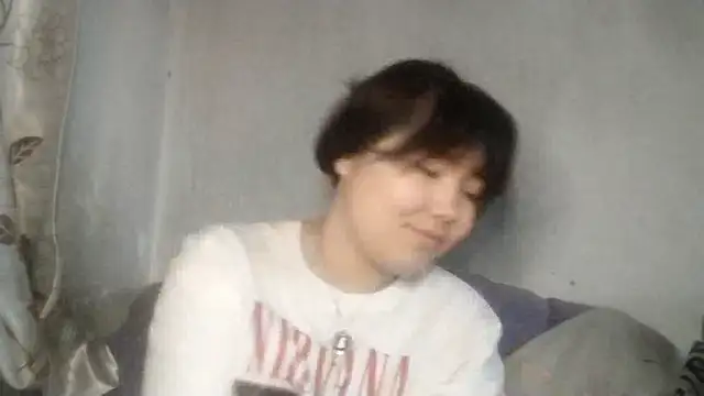 MollyAsian online show from 2, 3, 2026