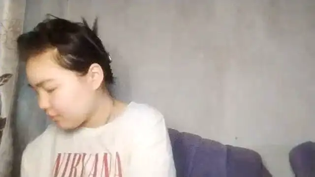 MollyAsian online show from 6, 3, 2026