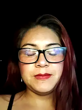 Snapshot of THALASSA_DIOSA chatting on 3, 5, 2026 THALASSA DIOSA online show from 3, 5, 2026