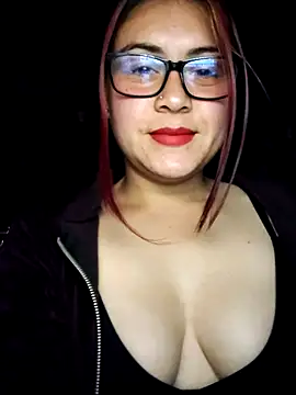 Snapshot of THALASSA_DIOSA chatting on 17, 5, 2026 THALASSA DIOSA online show from 17, 5, 2026