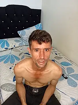 torvyHot online show from 25, 4, 2026