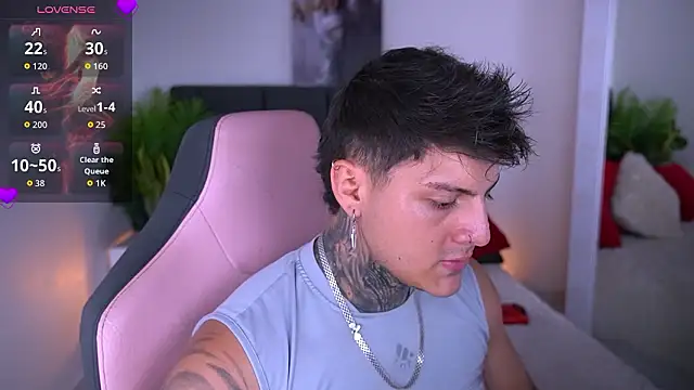 Snapshot of goldenatlasX chatting on 4, 3, 2026 goldenatlasX online show from 4, 3, 2026