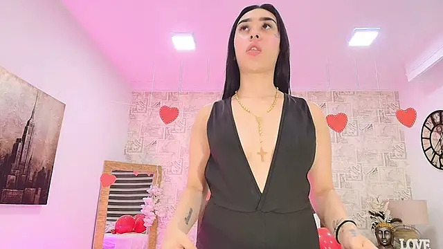 emily clarkk  online show from 10, 2, 2026