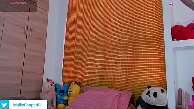 Maiky Cooper01 online show from 28, 4, 2026