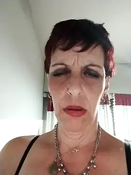 Juguetonafogosa5 online show from 11, 2, 2026