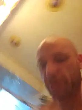 FrankieFuckMe online show from 5, 6, 2026