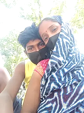 Shivanisingh4 online show from 14, 4, 2026