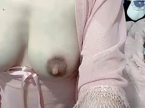 Lucy681 online show from 18, 4, 2026