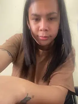 BriannaCruz24 online show from 21, 4, 2026