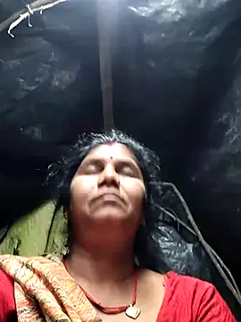 Hot di97 online show from 27, 2, 2026