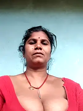 Hot di97 online show from 8, 4, 2026