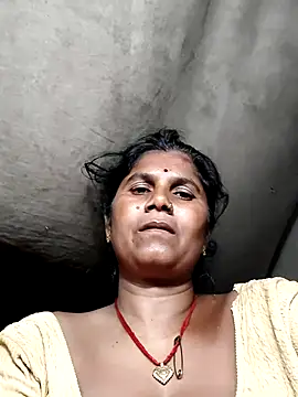 Snapshot of Hot_di97 chatting on 24, 7, 2026 Hot di97 online show from 24, 7, 2026