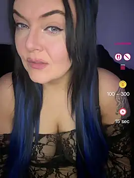 Miss CurvesXXX online show from 28, 4, 2026