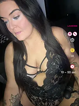 Miss CurvesXXX online show from 5, 6, 2026