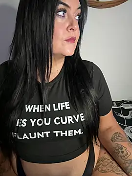 Miss CurvesXXX online show from 2, 8, 2026