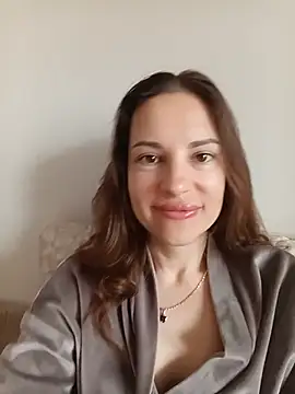 She-Moon online show from 7, 6, 2026