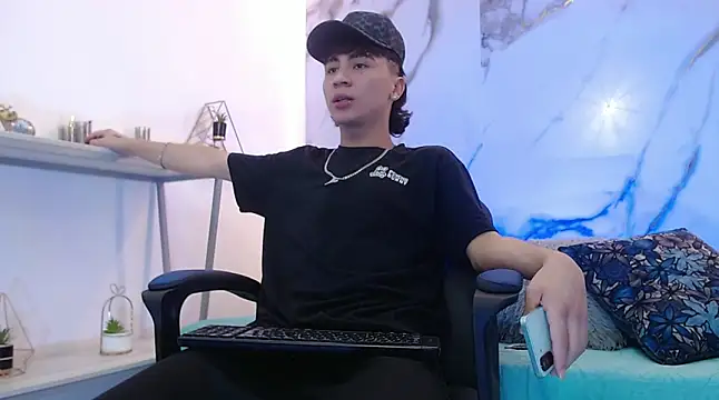 XanderGrey8 online show from 24, 4, 2026