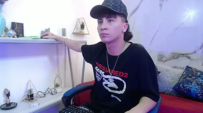 XanderGrey8 online show from 26, 4, 2026