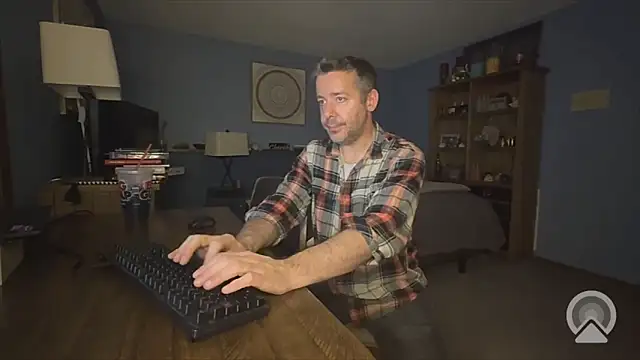 chrisw8140 online show from 14, 4, 2026