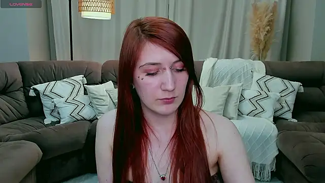 Polly Sweet online show from 7, 2, 2026