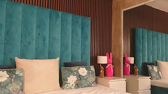 AnyaHappiness online show from 20, 4, 2026