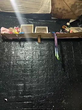 HugeAgatha online show from 10, 2, 2026