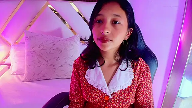 Snapshot of Real_virgin_Pussy chatting on 7, 6, 2026 Real virgin Pussy online show from 7, 6, 2026