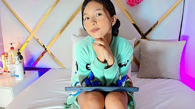 Real virgin Pussy online show from 21, 7, 2026