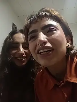 AlexxaAndRileyy online show from 18, 4, 2026